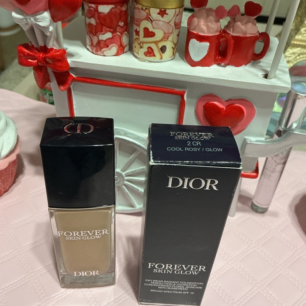 Dior Forever Skin Glow Foundation 2cr